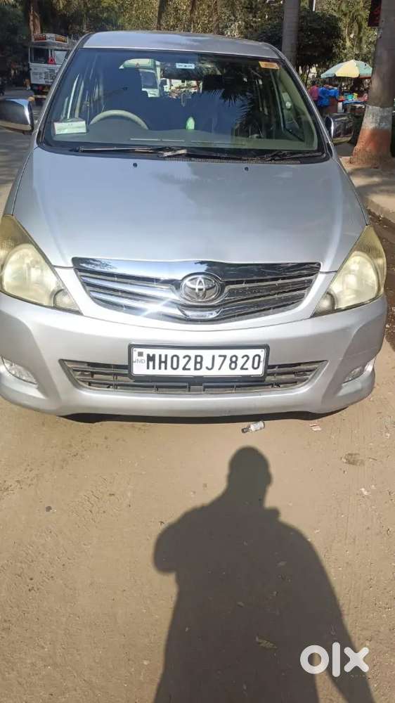 Toyota Innova 2009 Diesel 300000 Km Driven