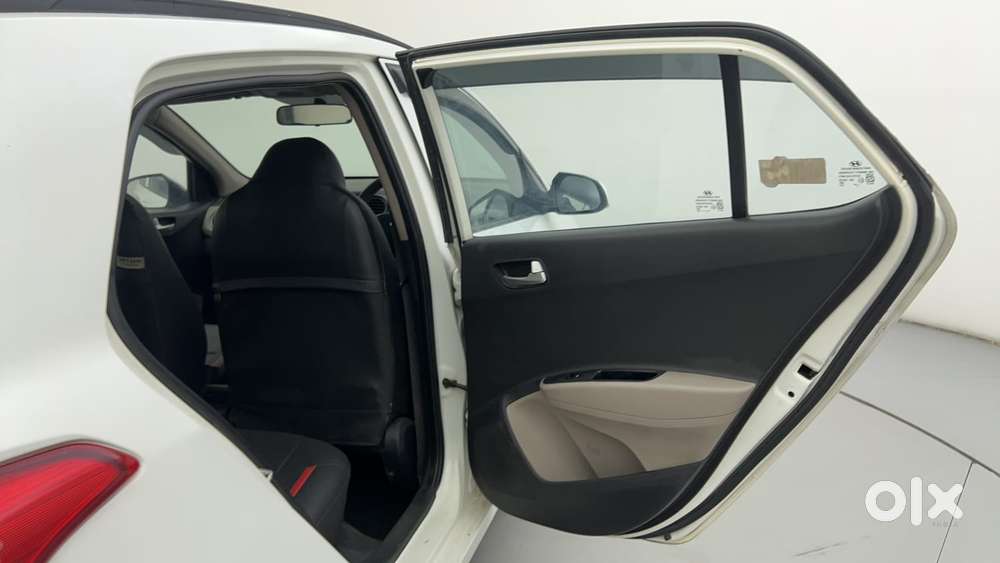 Hyundai Grand I10 1.2 Kappa Sportz, 2015, Petrol
