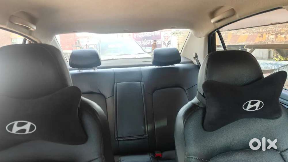 Hyundai Aura 2021 Cng & Hybrids Well Maintained