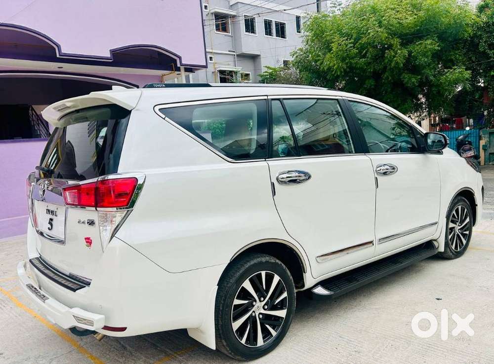 Toyota Innova Crysta 2.4 Z 7 Str, 2022