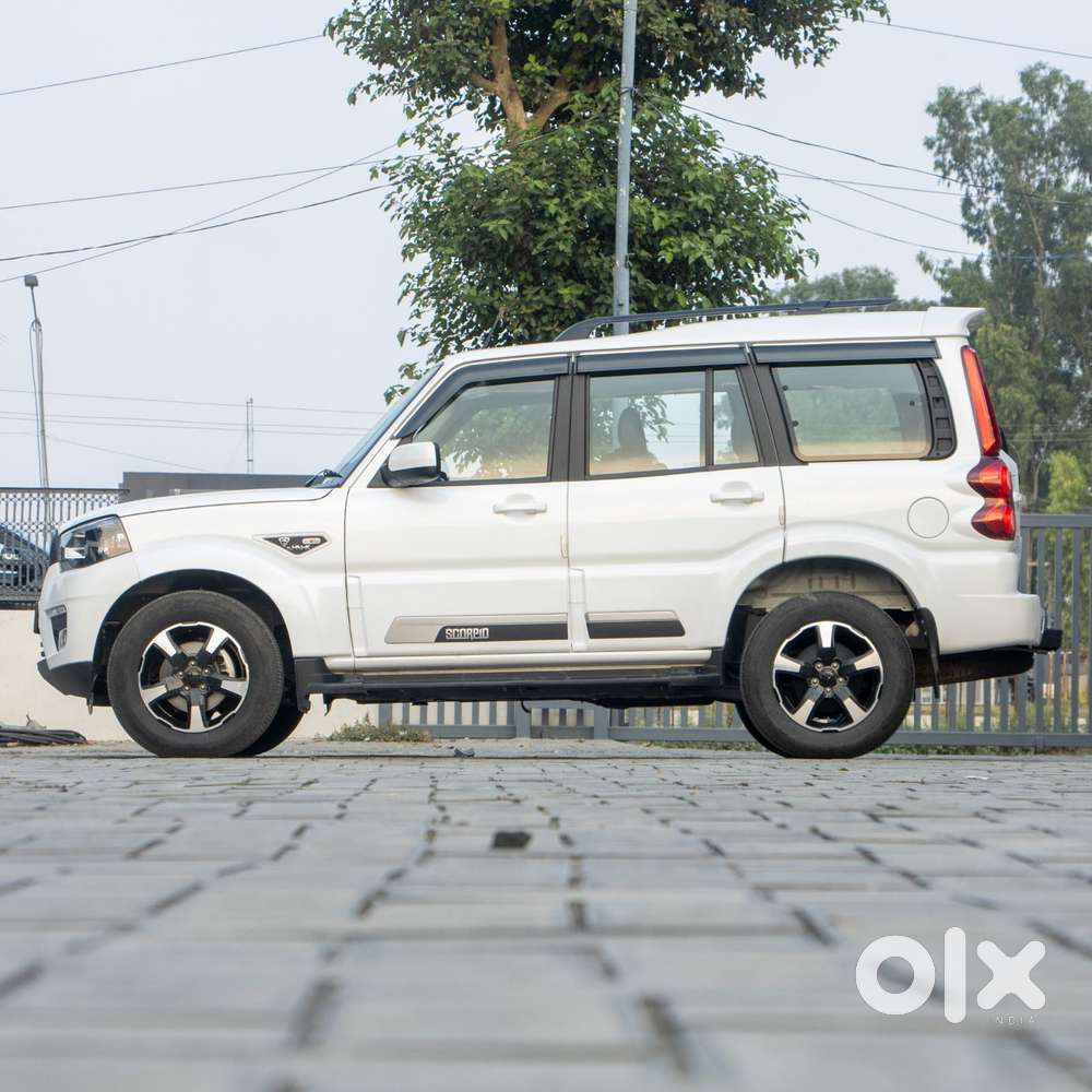 Mahindra Scorpio Classic 2.2 S 11 Mt 7 Cc, 2024, Diesel