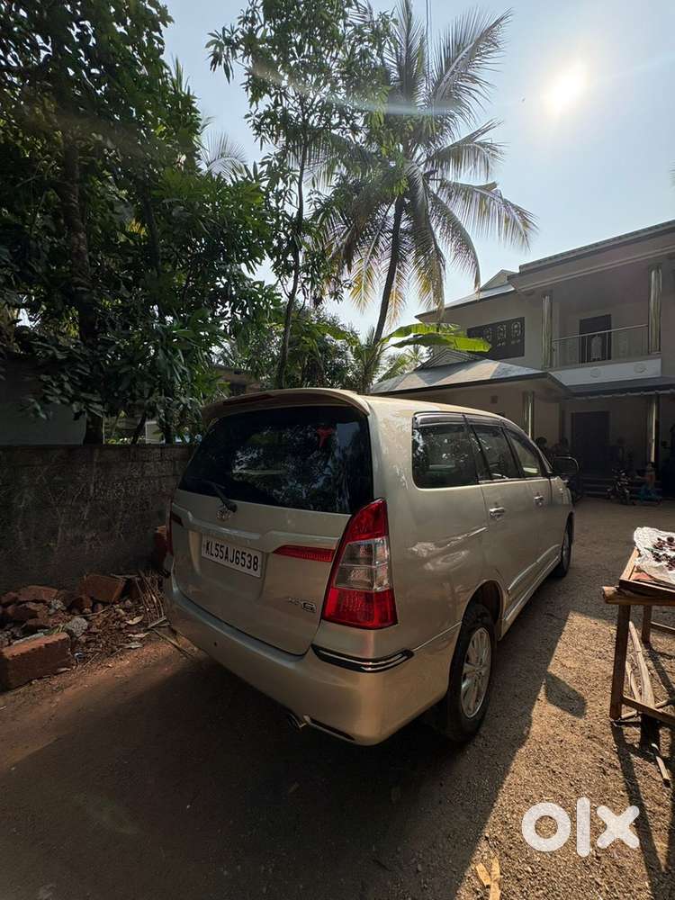 Toyota Innova 2016 Diesel 102333 Km Driven