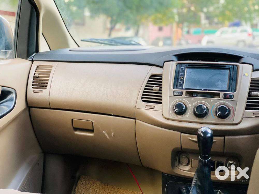 Toyota Innova 2.5 G (diesel) 7 Seater, 2015, Diesel