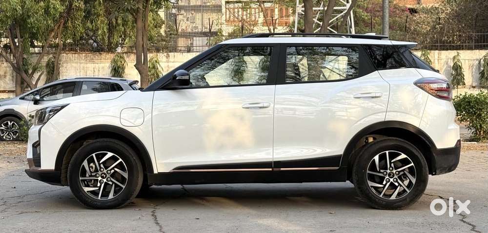 Mahindra Xuv400 Ev