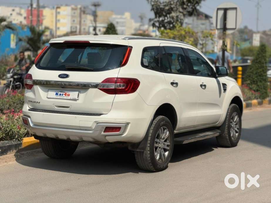 Ford Endeavour 2.2 Titanium At 4x2, 2018, Diesel