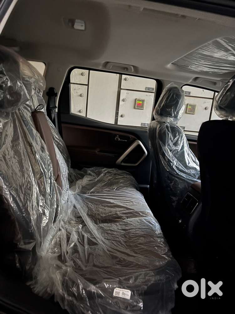 Brand New Scorpio-n Diesel 2026 Driven Only 3500 And 3 Months Old