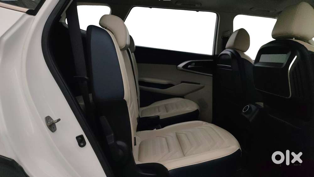 Kia Carens 1.5 Luxury Plus Diesel At 6 Str, 2022, Diesel