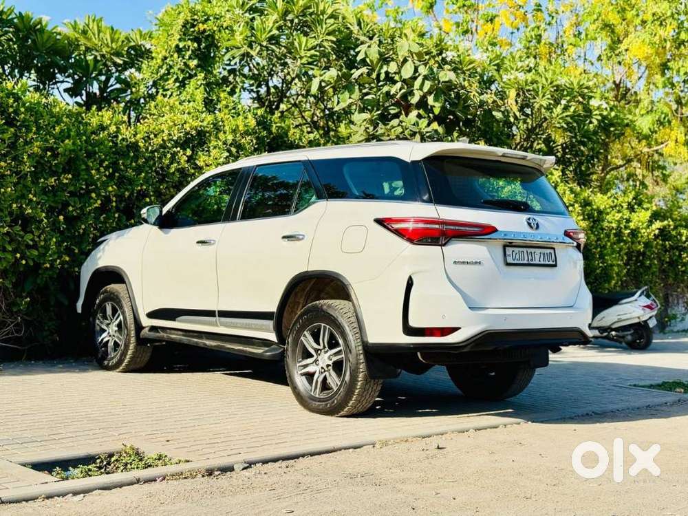 Toyota Fortuner Legender 4x2 At 2.8, 2023, Diesel