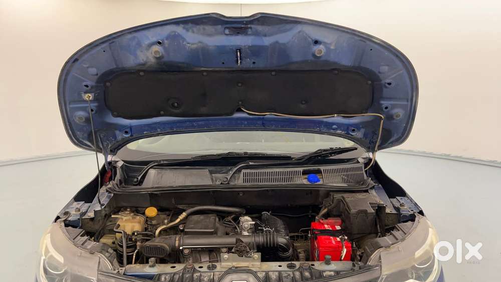 Renault Triber Rxz, 2019, Petrol