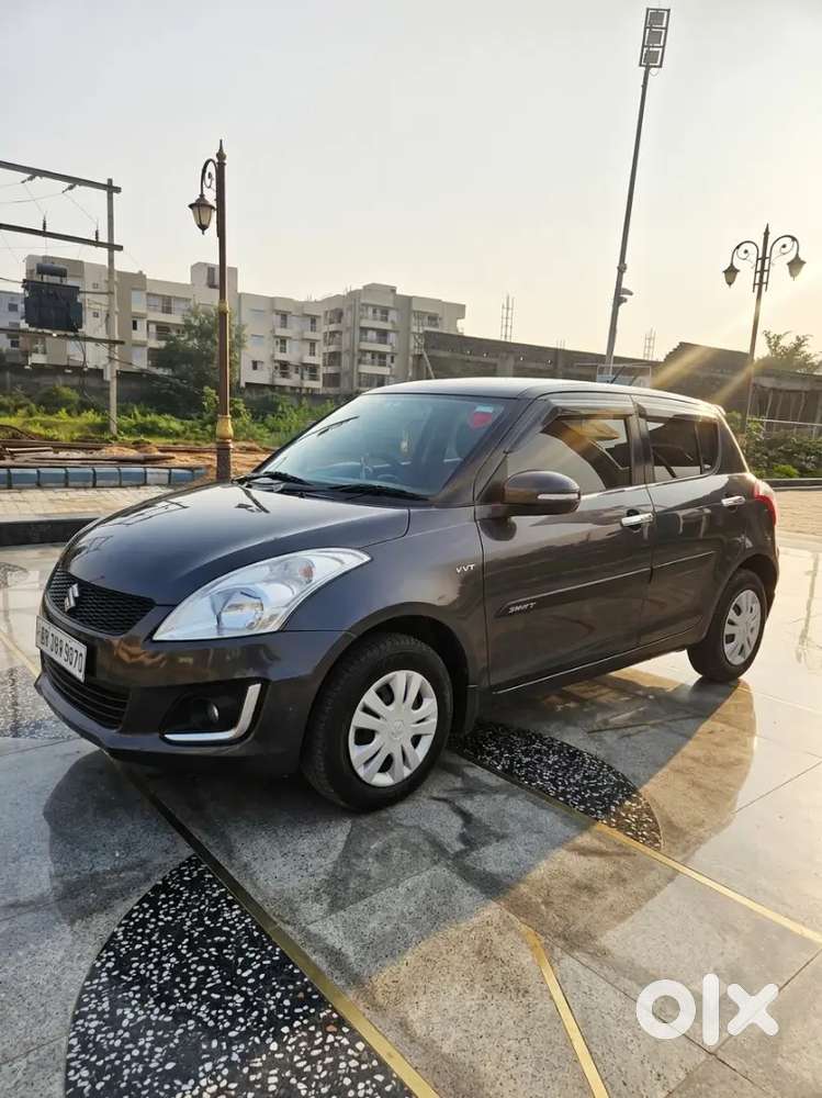 Maruti Suzuki Swift 2017 Vxi 4200 Km 1st Owner