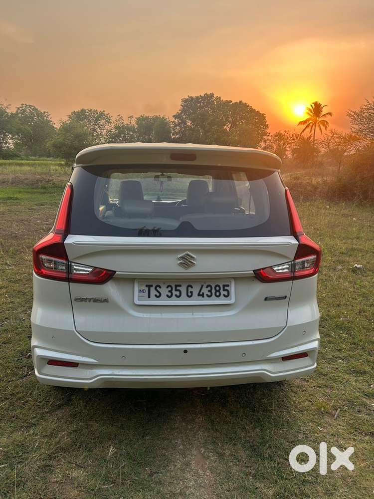 Maruti Suzuki Ertiga 2022 Petrol  61000kms Driven