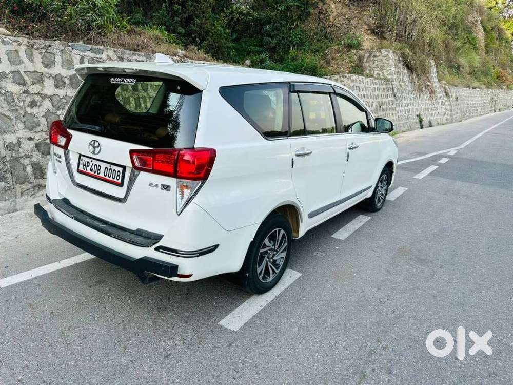 Toyota Innova Crysta 2.4 V 8 Str, 2024, Diesel