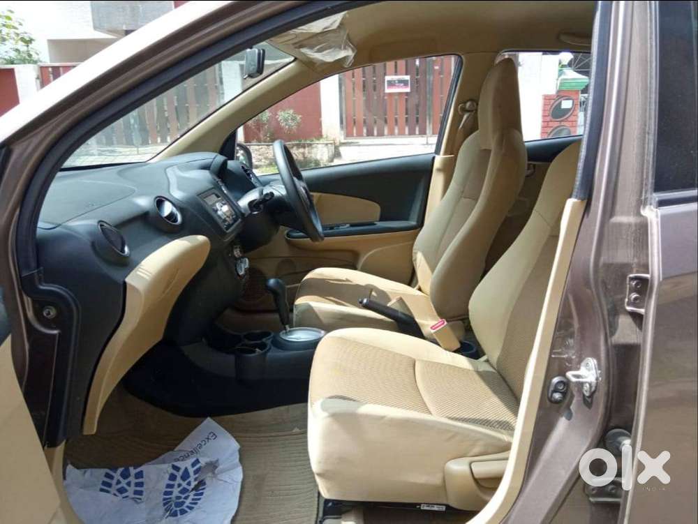 Brio Automatic Petrol