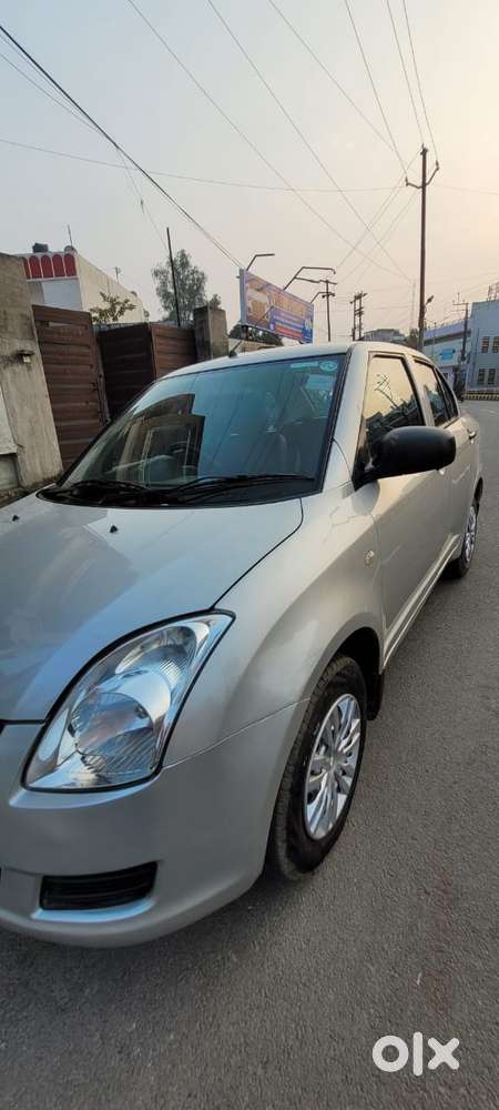 Maruti Suzuki Dzire 1.2 Vxi, 2011, Petrol