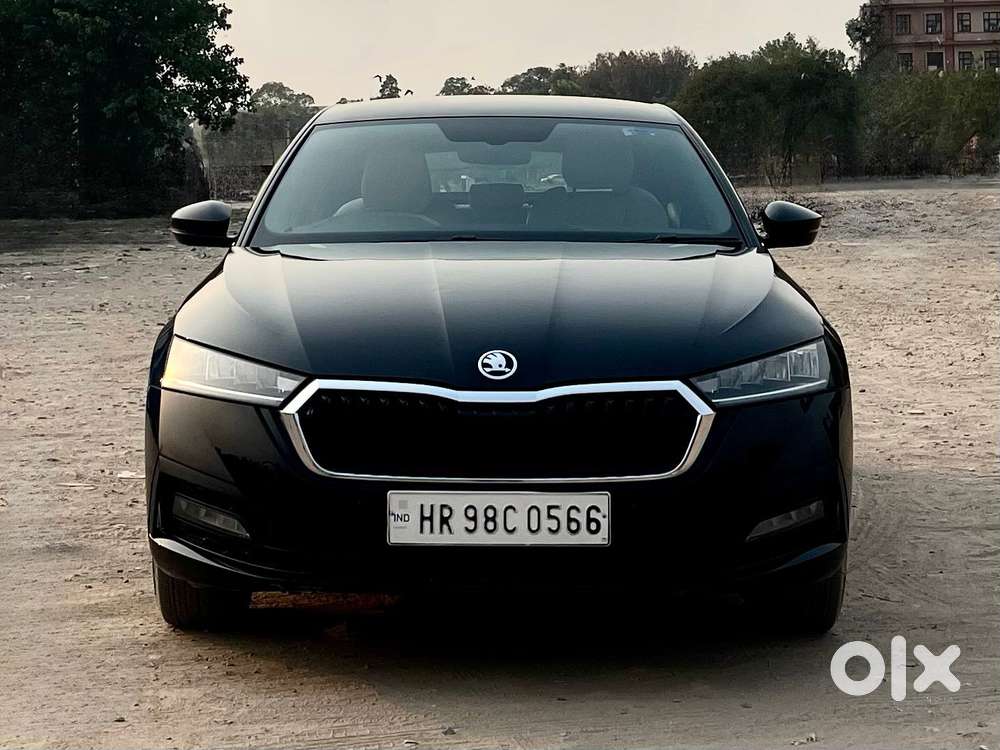 Skoda Octavia 1.8 Tsi At Style, 2021, Petrol