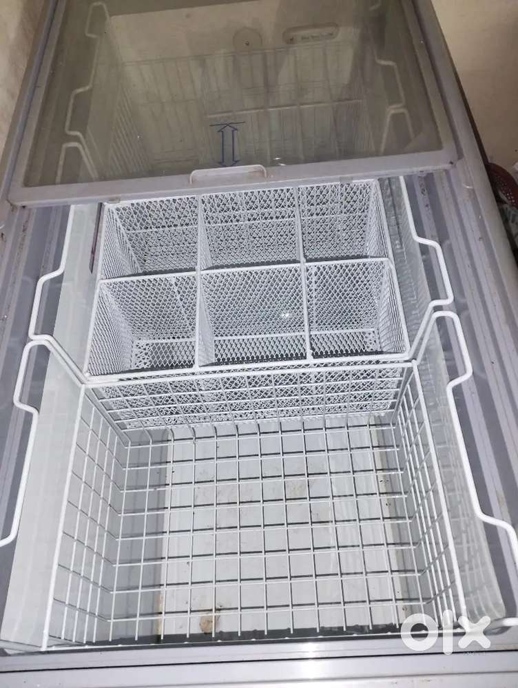 Ice cream freezer -350 liter