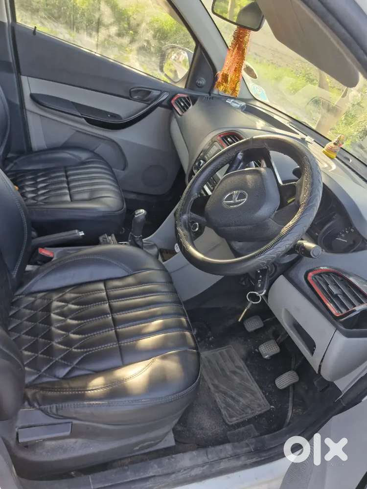 Tata Tiago Wizz Petrol 2018