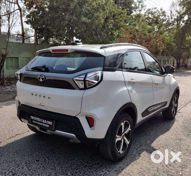 Tata Nexon 1.2 Revotron Xz Plus, 2022, Petrol