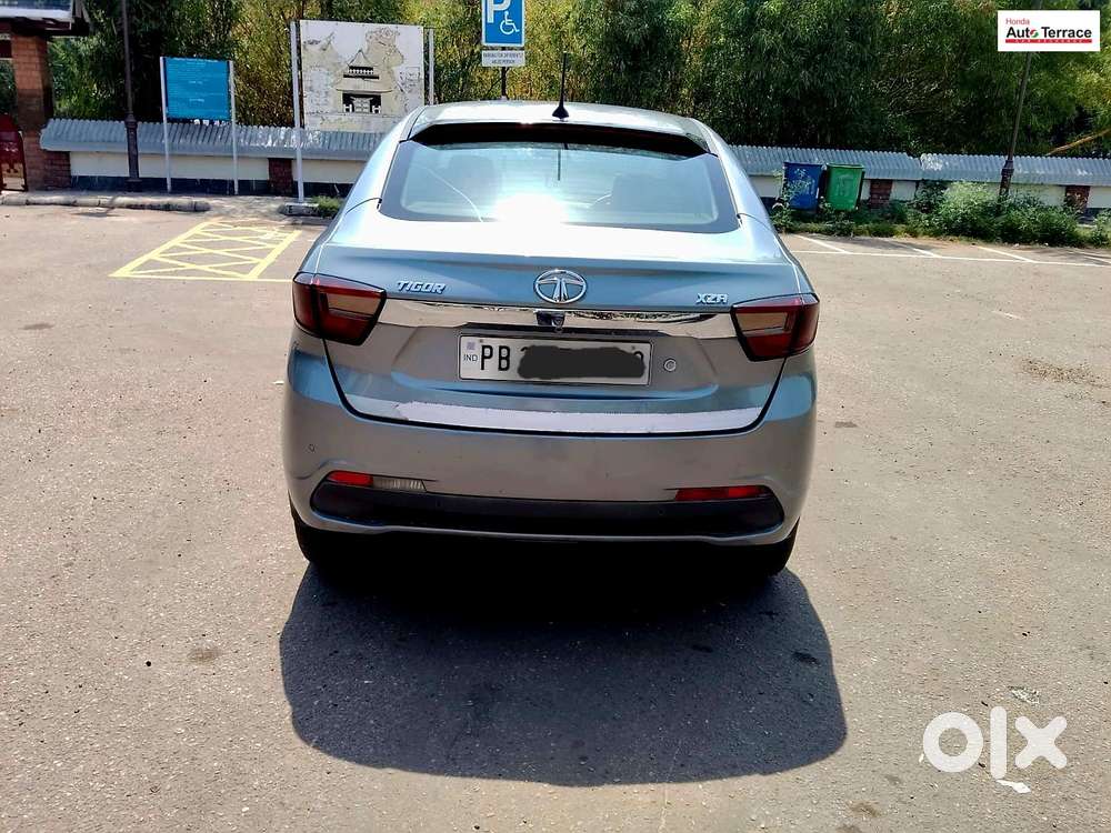 Tata Tigor Xza, 2018, Petrol