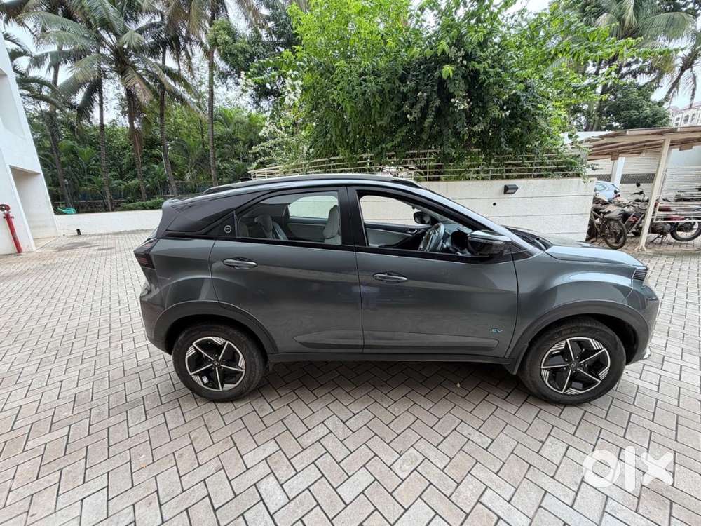 Tata Nexon EV 2023 Electric 21500 Km Driven - Photo 3