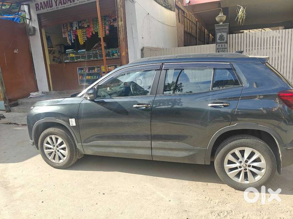Skoda Kylaq 2025 October Signature Plus