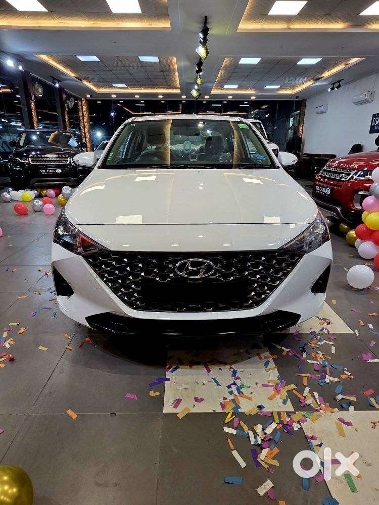 Hyundai Verna 1.5 S Plus Petrol Mt, 2023, Petrol