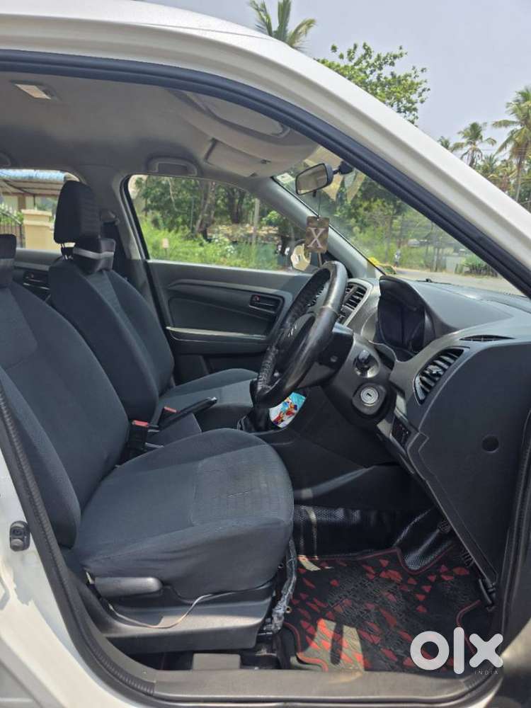 Maruti Suzuki Brezza Ldi, 2017, Diesel