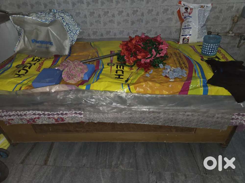 Single bed