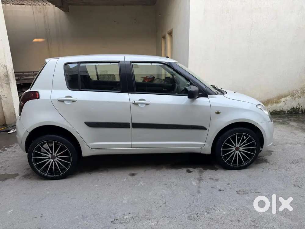 Maruti Suzuki Swift 2007