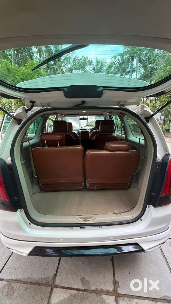 Toyota Innova Diesel 2014