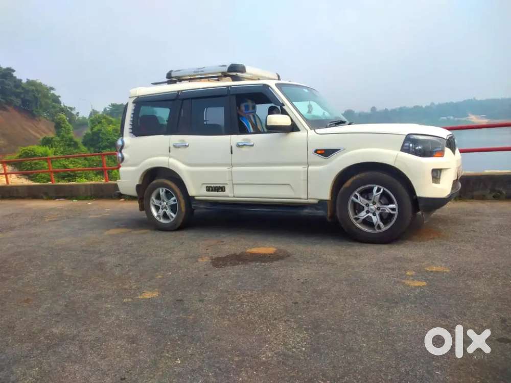 Mahindra Scorpio 2016 Diesel Manual