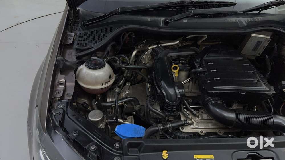 Volkswagen Vento 2010-2013 Petrol Highline At, 2020, Petrol