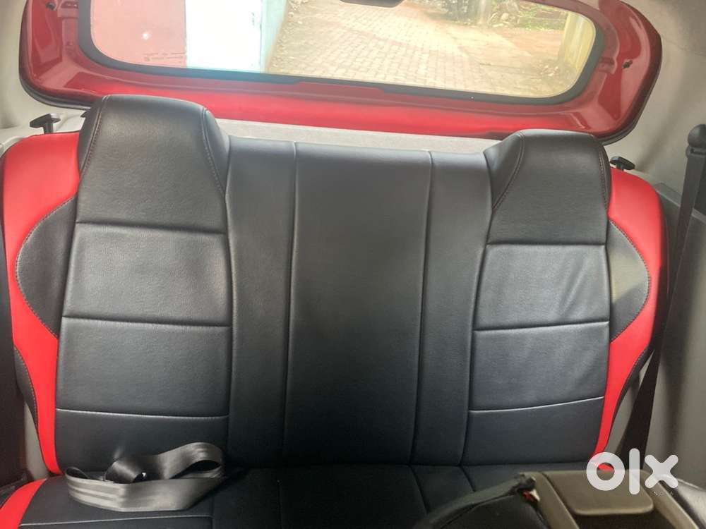 Mahindra Kuv 100 2016