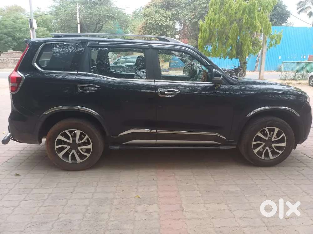 Mahindra Scorpio-n 2022 Petrol 36100 Km Driven