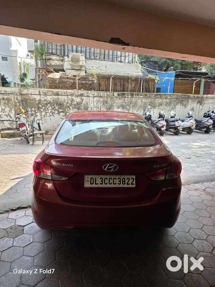 Hyundai Elantra 2014 Diesel 106000 Km Driven