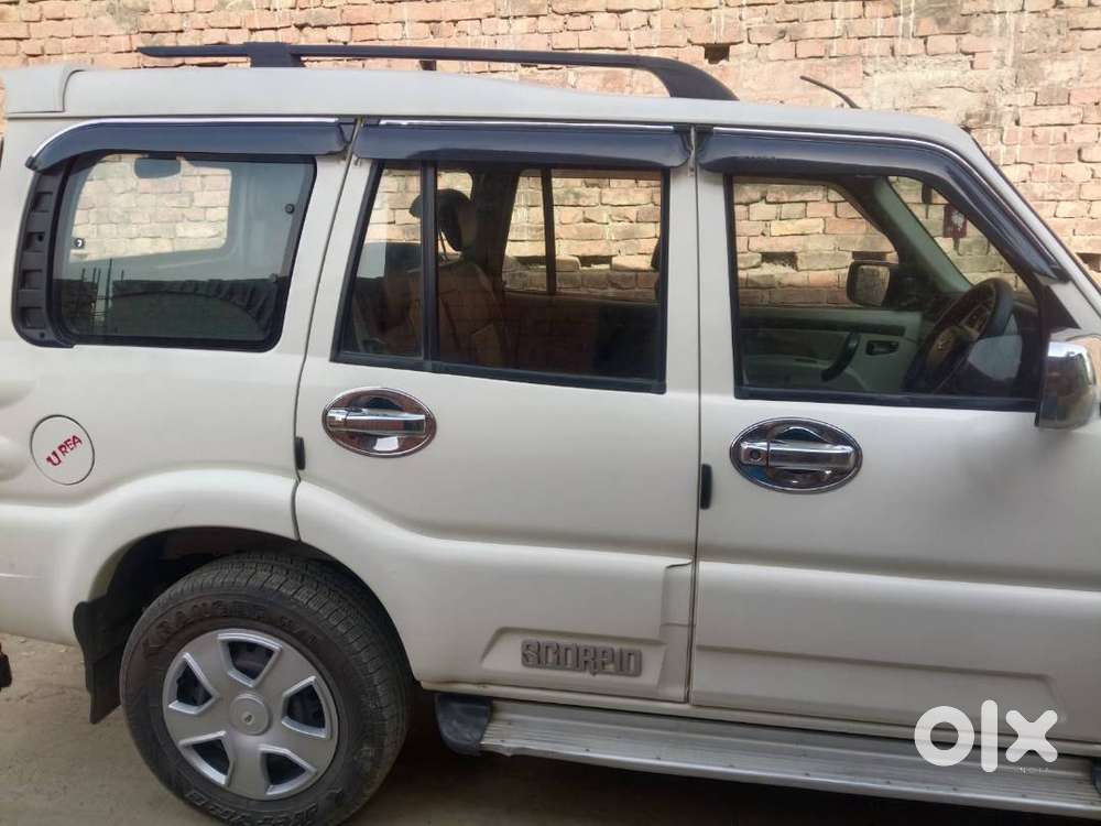 Scorpio S5.2022 First Owner Personal Use With Service Record 4tyre New