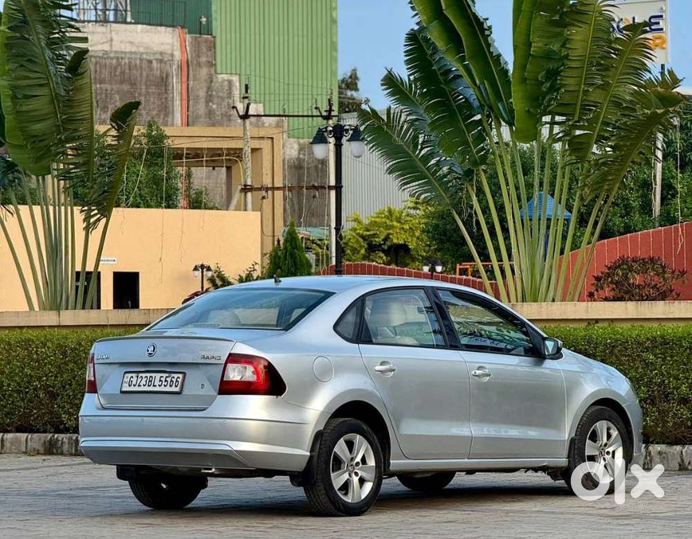 Skoda Rapid [2016-2020] 1.5 Style Plus Tdi At, 2017, Diesel