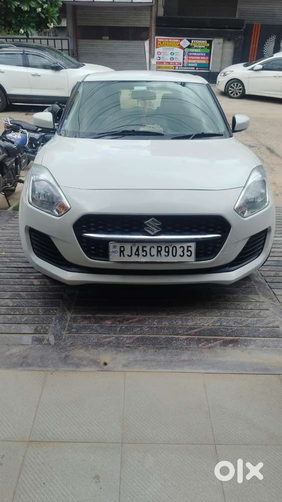 Maruti Suzuki Swift Vxi Optional, 2022, Petrol