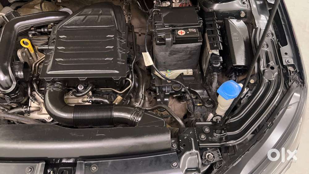 Skoda Slavia Style 1.0l Tsi Mt, 2023, Petrol