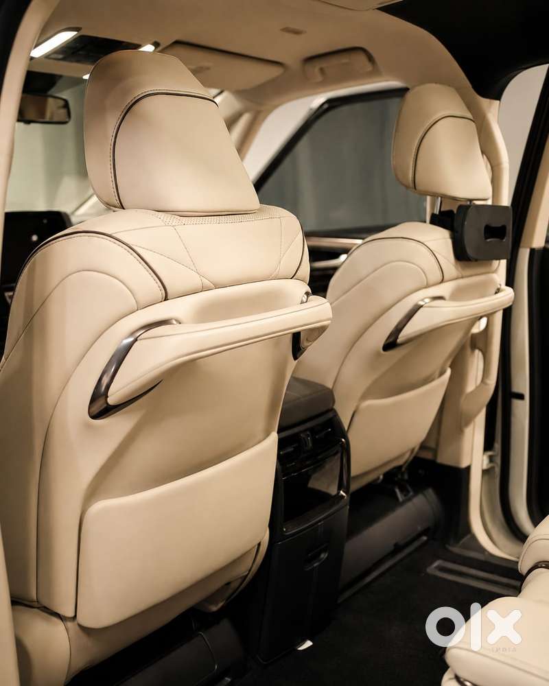 Toyota Vellfire Vip – Executive Lounge, 2024, Petrol