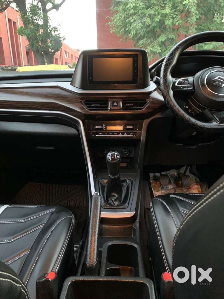 Maruti Suzuki Brezza 1.5 Vxi Smart Hybrid, 2024, Petrol