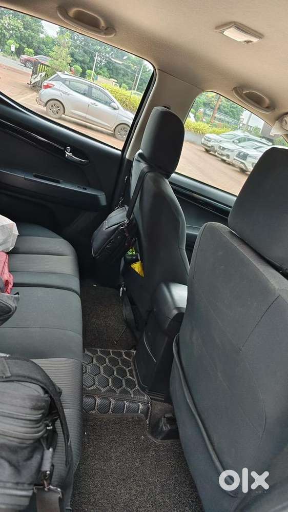 Isuzu Diesel Automatic 2022 Car
