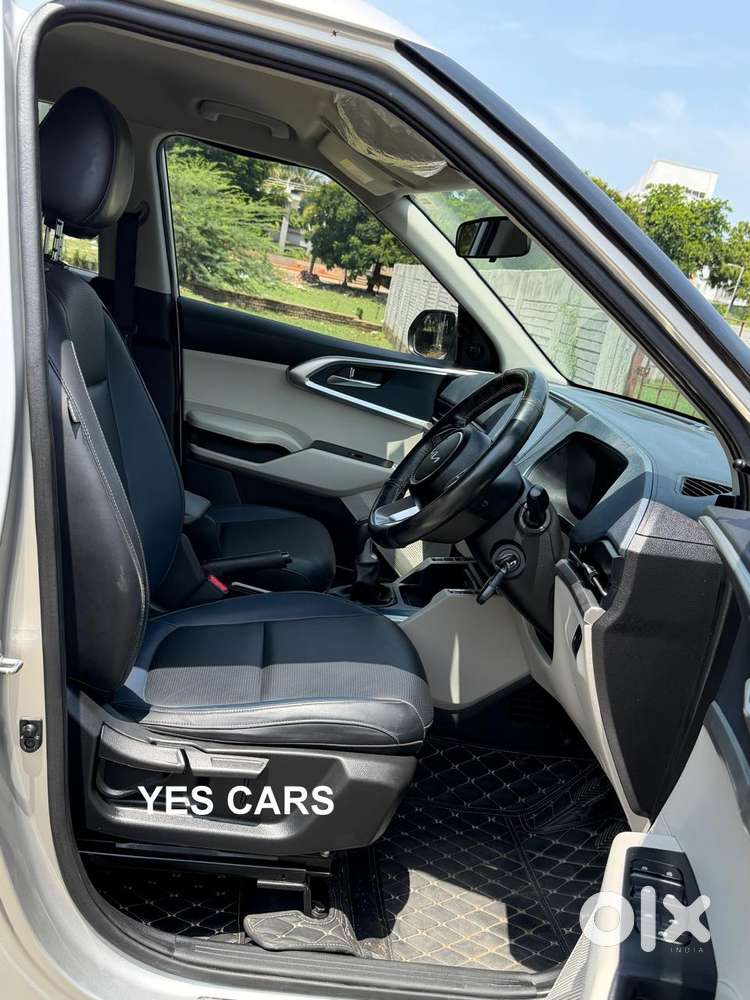 Kia Carens 1.4 Premium 7 Str, 2023, Petrol