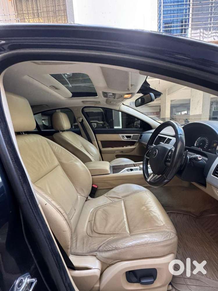 Jaguar Xf 2014 Diesel Well Maintained