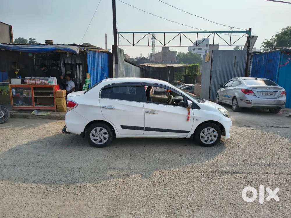 Honda Amaze 2015 Diesel 62460 Km Driven