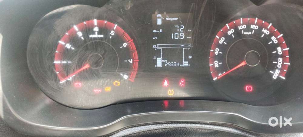 Mahindra Xuv300 W6, 2023, Petrol