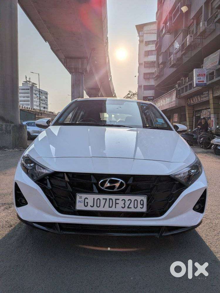 Hyundai New I20 1.2 Asta (o) Mt, 2023, Petrol