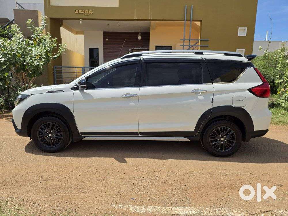 Maruti Suzuki Xl6 1.5 Alpha Plus Mt, 2022, Petrol