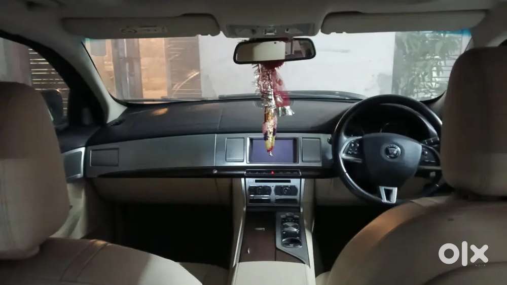 Urgent Sell New Car Leni He Pujabi Bgh Me Khadi He