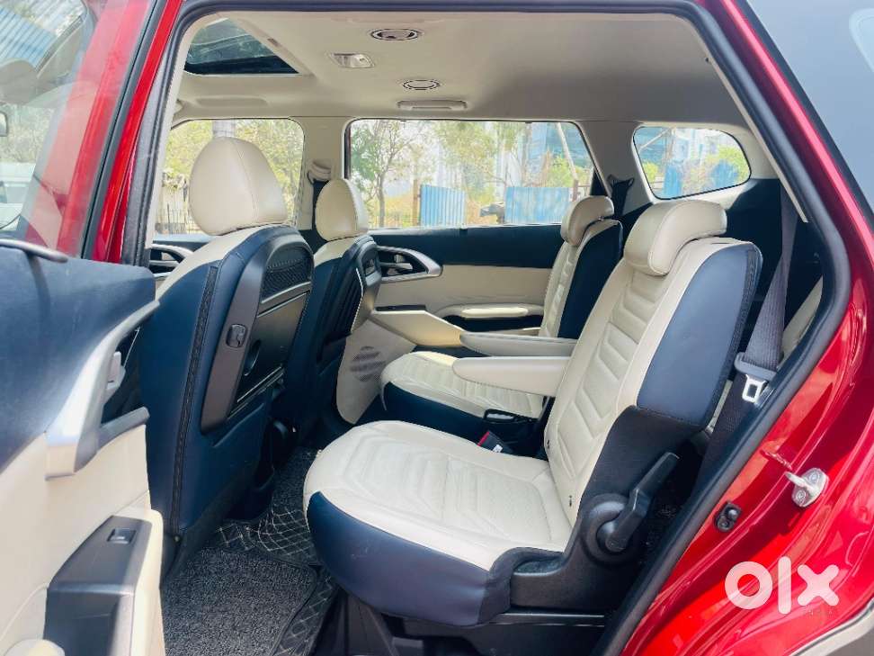 Kia Carens 1.4 Luxury Plus 6 Str, 2023, Petrol